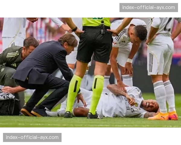 伤病速递：皇马官方确认米利唐左腿肌肉不适，将休战三周